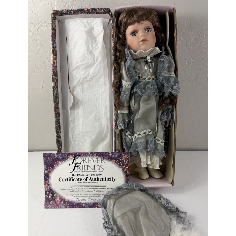 VTG Pamela collection porcelain doll - Kelly, blue lace dress, brunette, IN‎ BOX